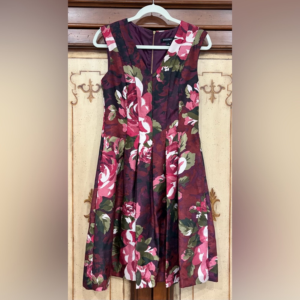 Roz & Ali Burgundy Floral Dress